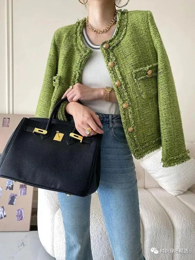 秋天女生怎么穿搭衣服好看?掌握这三个技巧 穿出属于自己的风格(2)