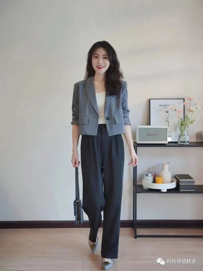 秋冬配色如何穿出高级感?今年秋冬最流行的4种配色 照着穿就很美(2)