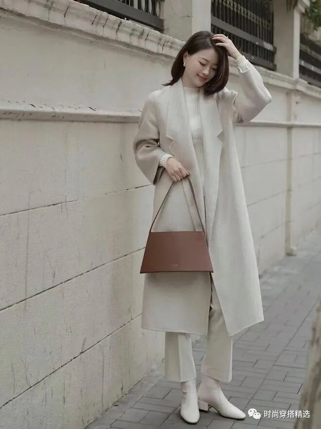 今年流行什么样靴子 马丁靴out了 无痕靴火了,优雅又高级(4)